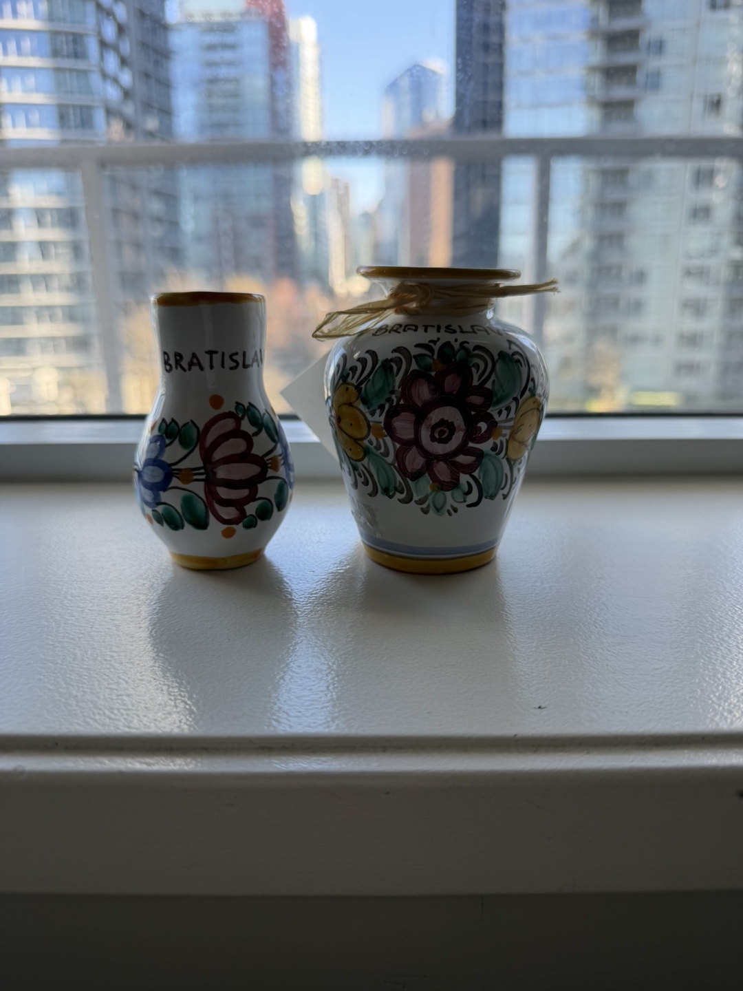 Bratislava Souvenir Vases - Set of 2 - photo 2