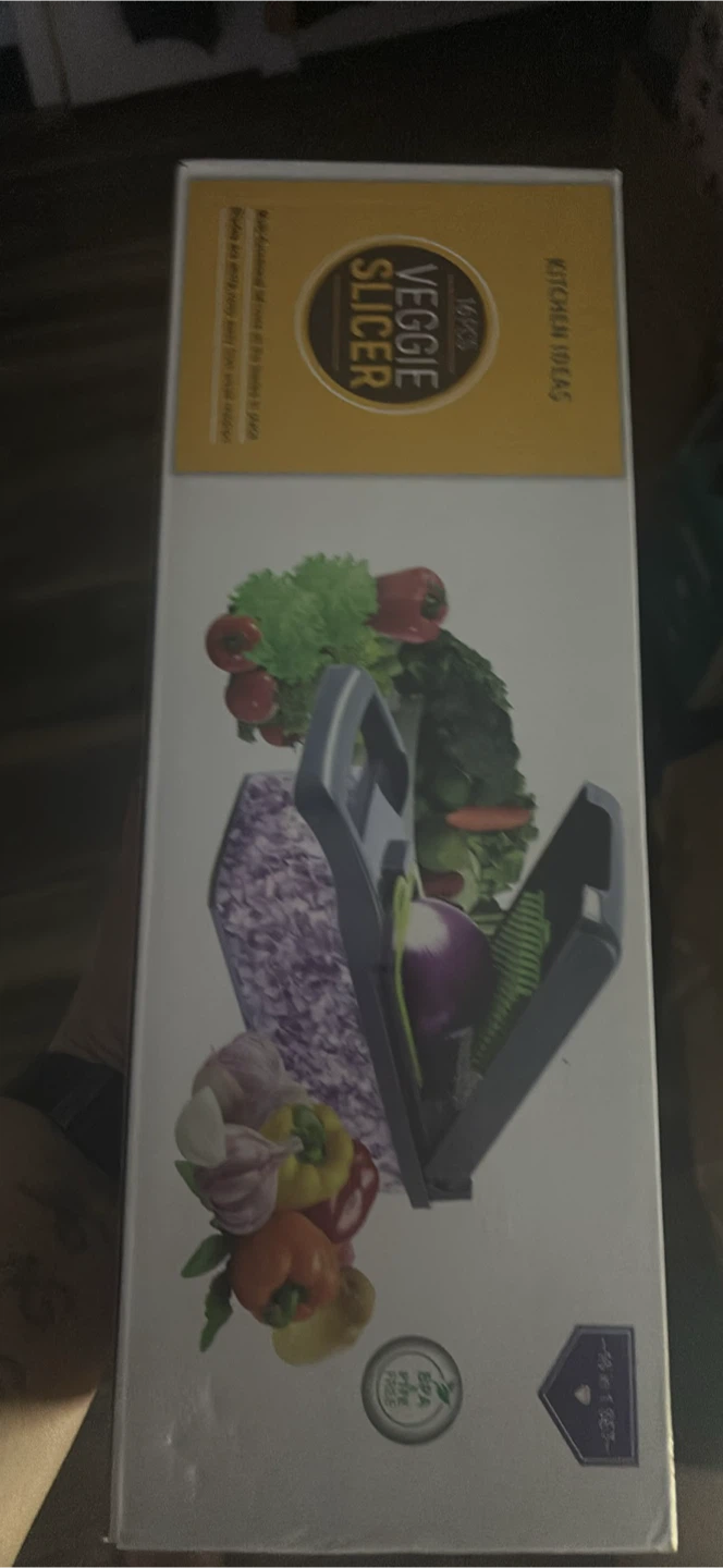 Veggie Slicer and Dicer Kitchen Tool
