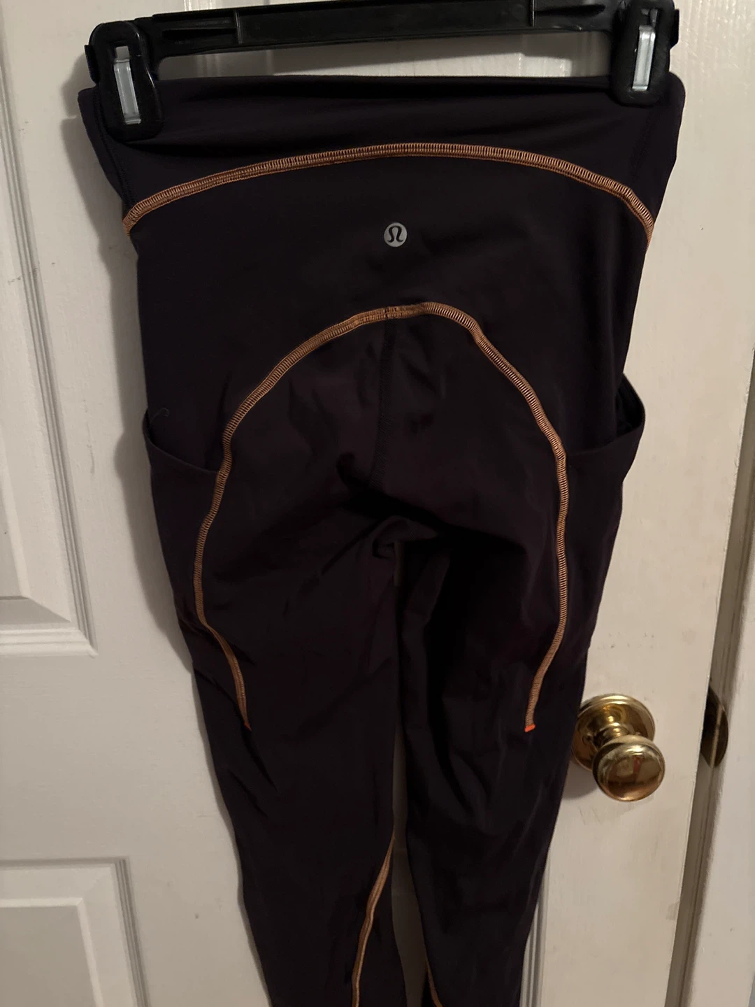 Lululemon Black Leggings with pockets size 4 tight 25 - photo 2