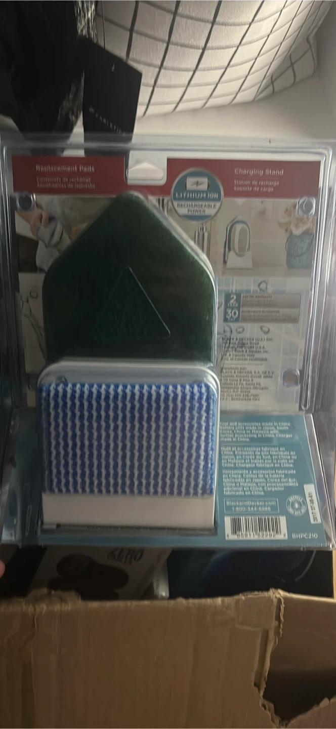Black+Decker Scumbuster Pro Rechargeable Powered Scrubber - photo 2