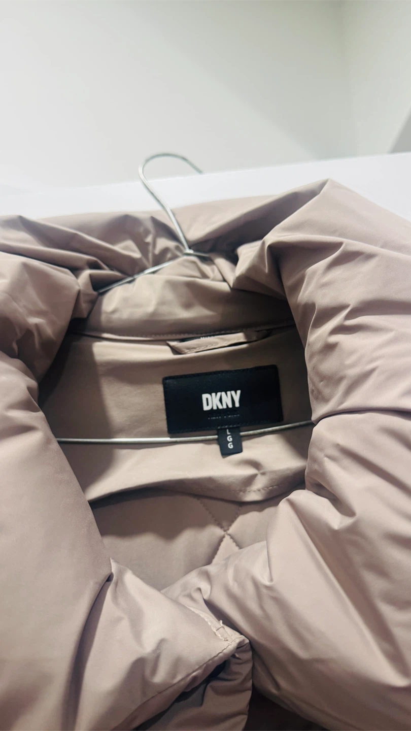 Brand new with tag DKNY Quilted Puffer Coat - photo 4