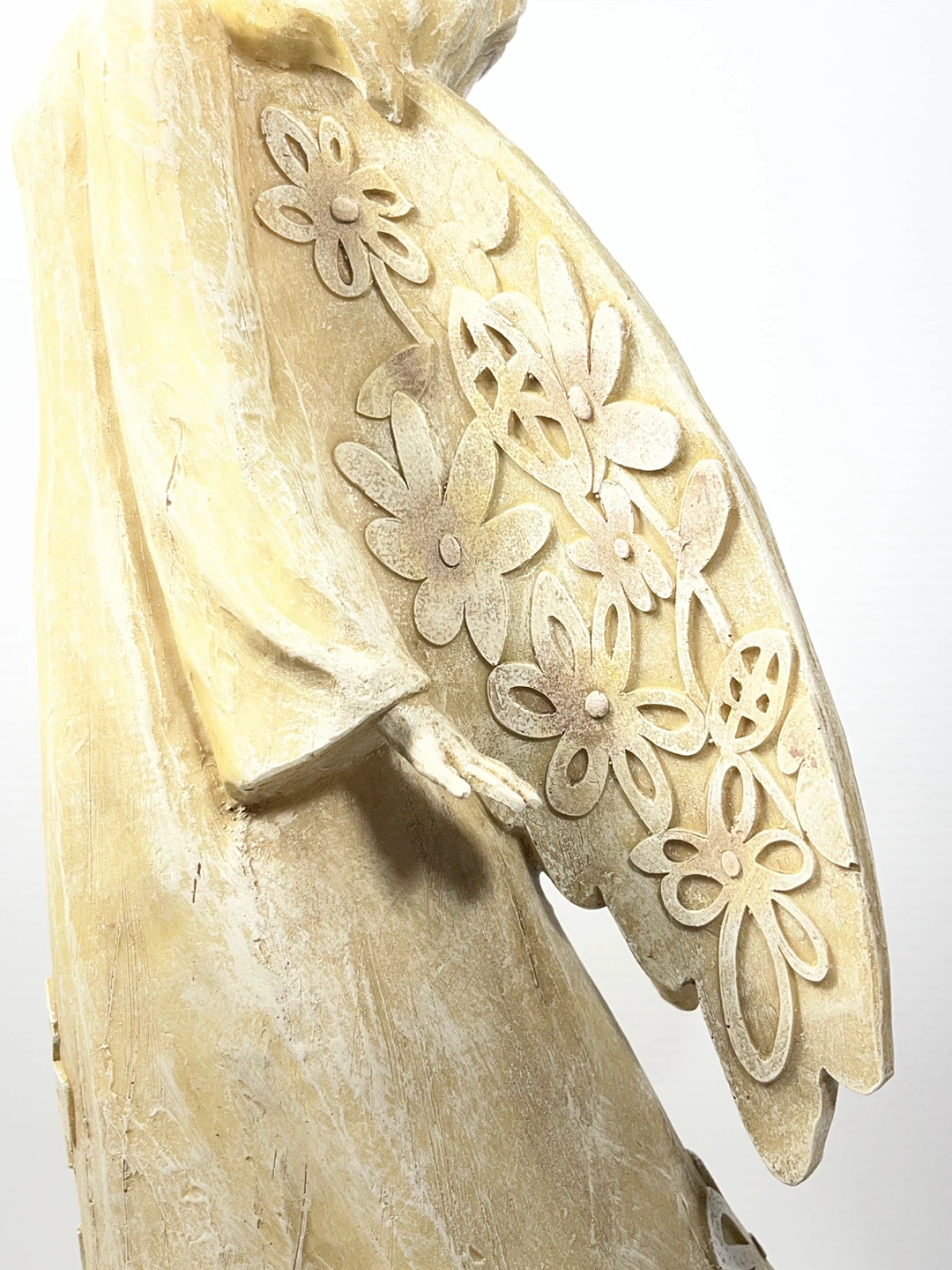 Decorative Angel Figurine with Floral Accents - photo 4