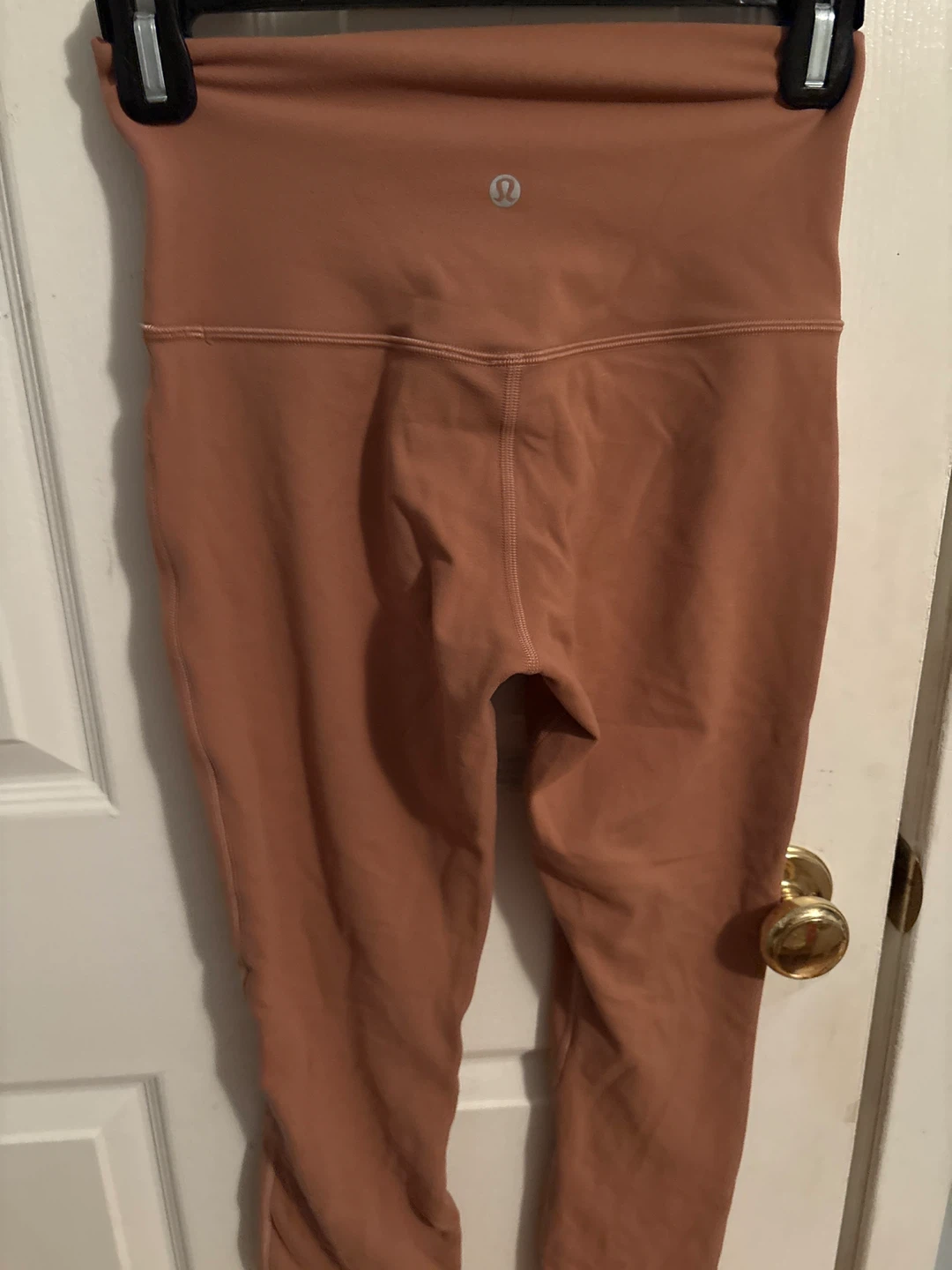 Lululemon  burnt orange size 4 tight 25 double lined - photo 2