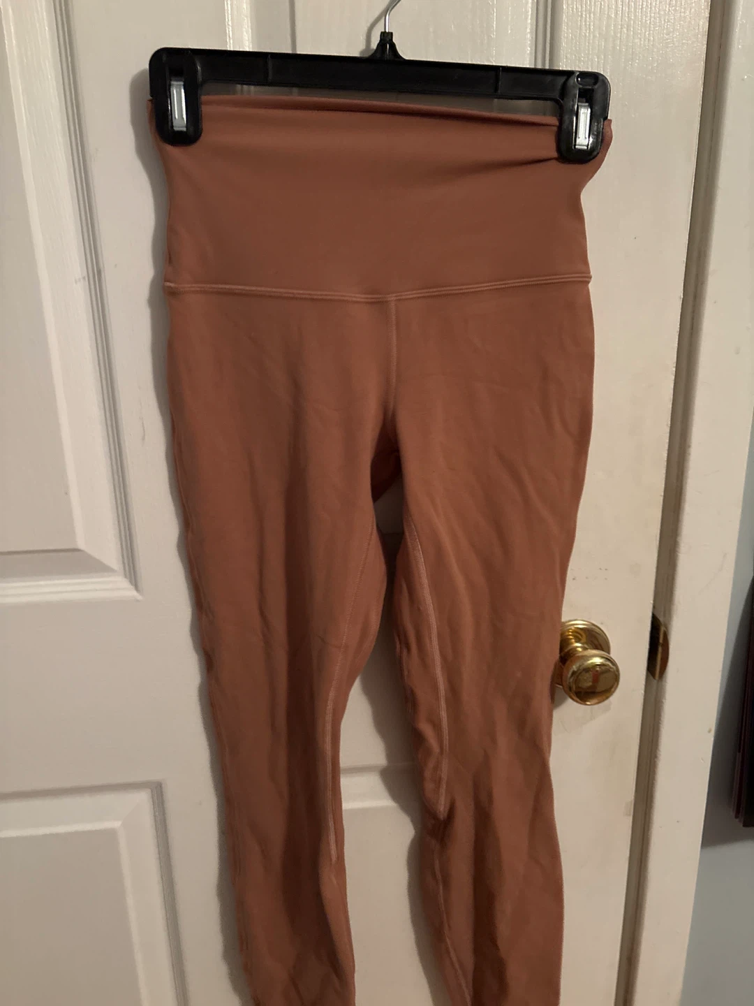 Lululemon  burnt orange size 4 tight 25 double lined