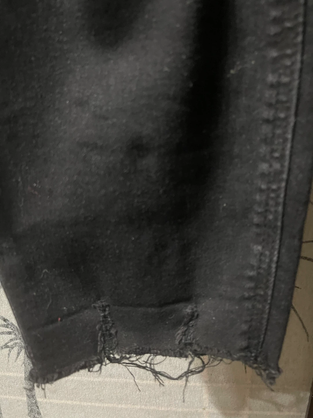Old Navy Black Distressed Jeans - Size 18 - photo 5