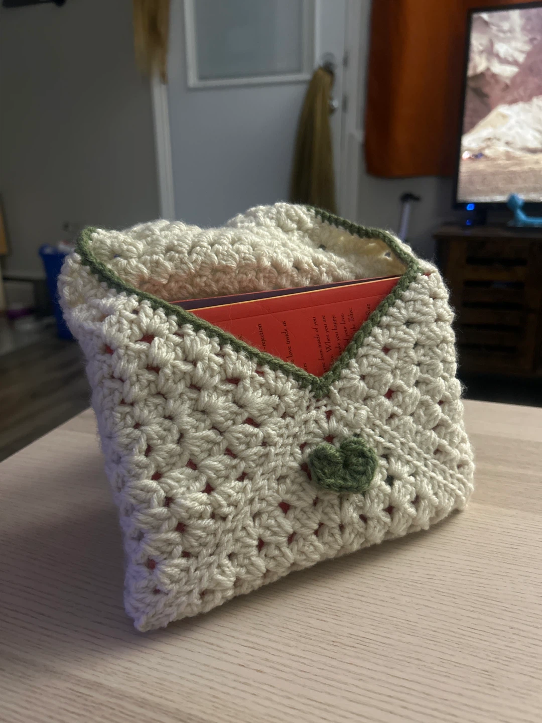 Crochet envelope book sleeve - photo 3