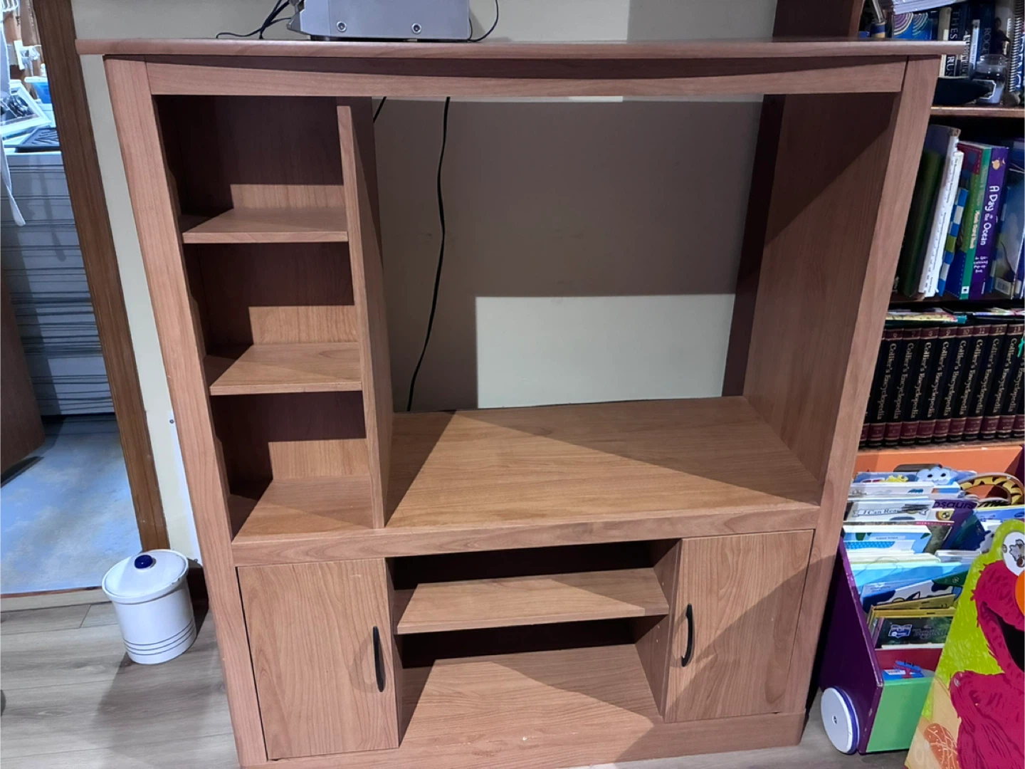 Entertainment Unit with Shelves and Cabinets