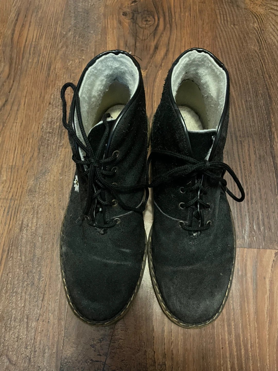 Embroidered suede boots - photo 2
