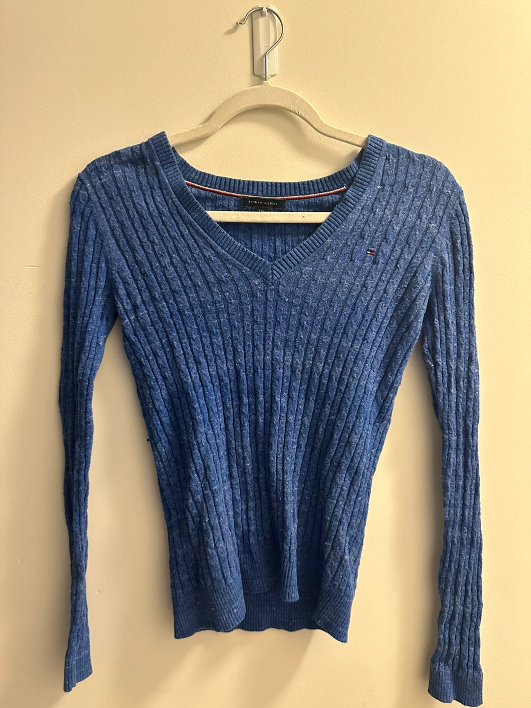 Tommy Hilfiger Ribbed V-Neck Sweaters - photo 2