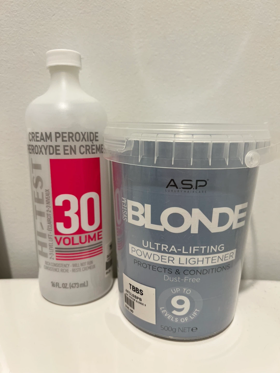 Blonde Powder Lightener with 30 Volume Cream Peroxide