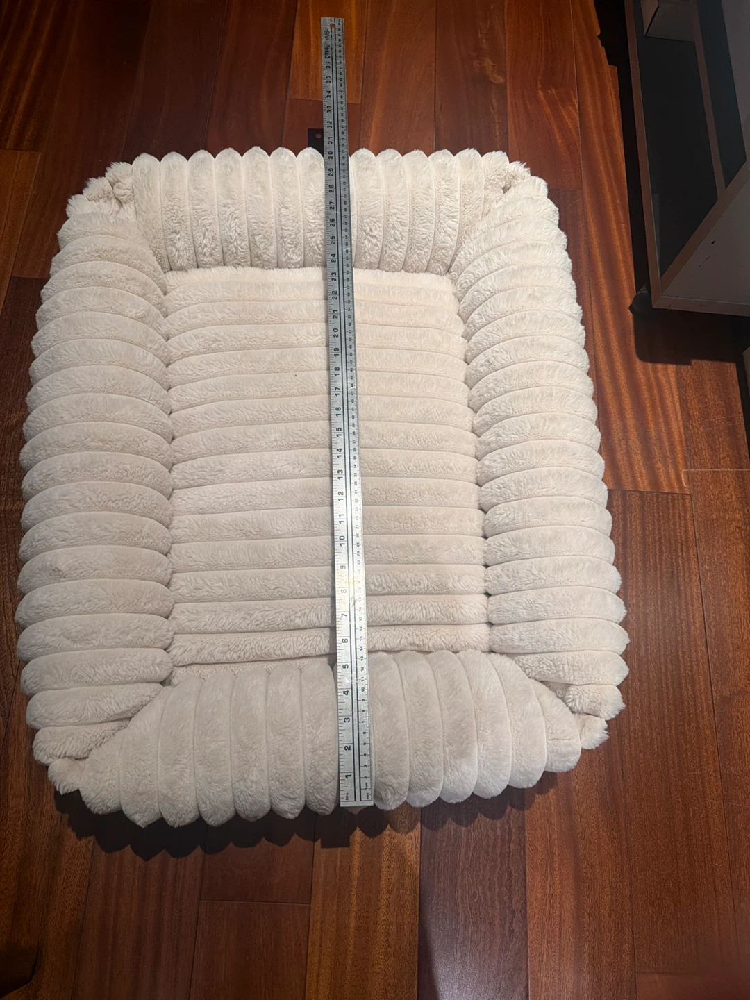 Plush Pet Bed - Cream, Approx. 30” x 24” - photo 4