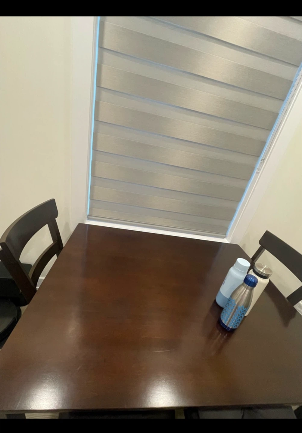 Dark Wood Dining Table with 4 Chairs - photo 2