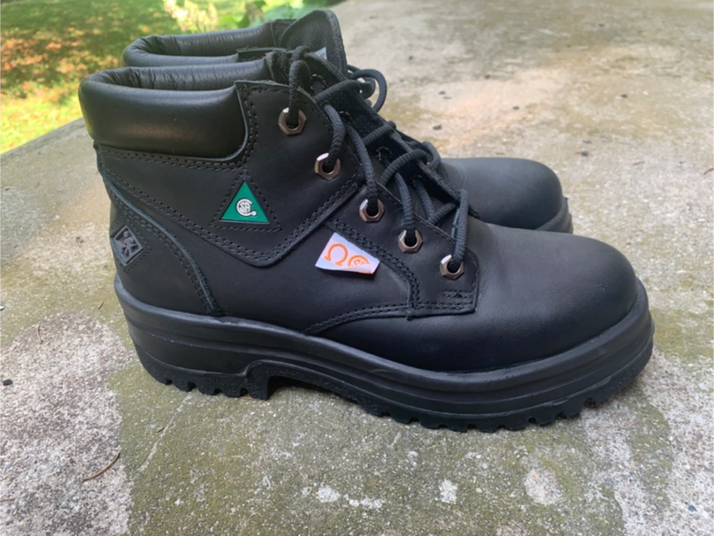 NEW.   Terra Work Boots - Black Leather - Size 6.5