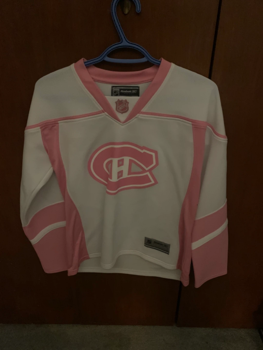 NEW.  Montreal Canadiens Pink Hockey Jersey - photo 2