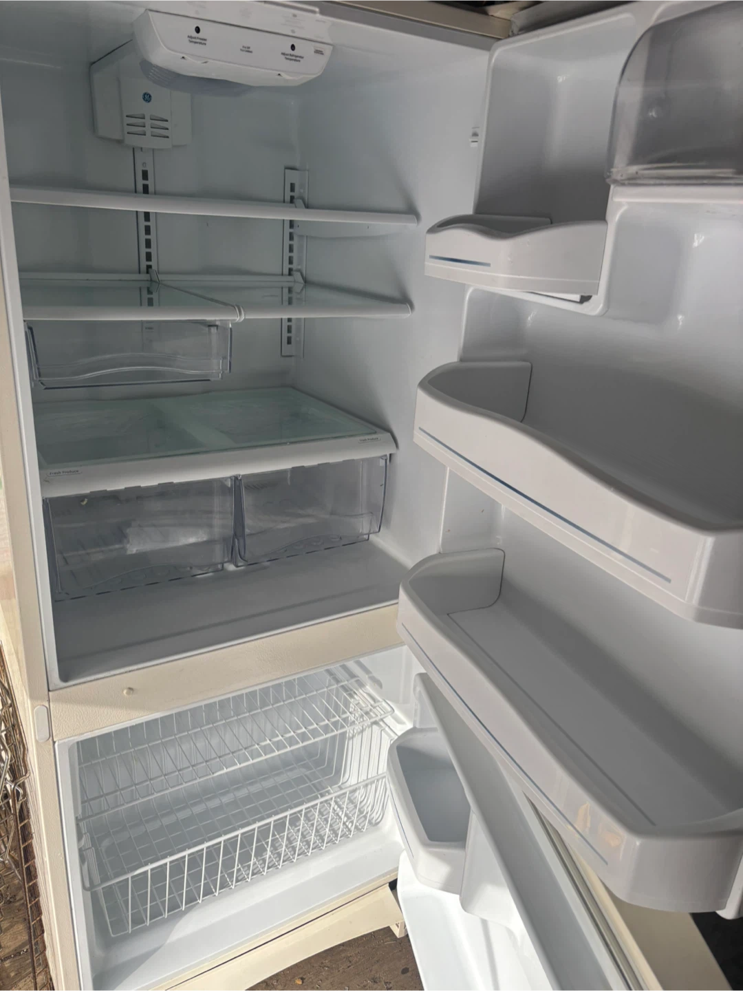 GE Refrigerator - photo 2