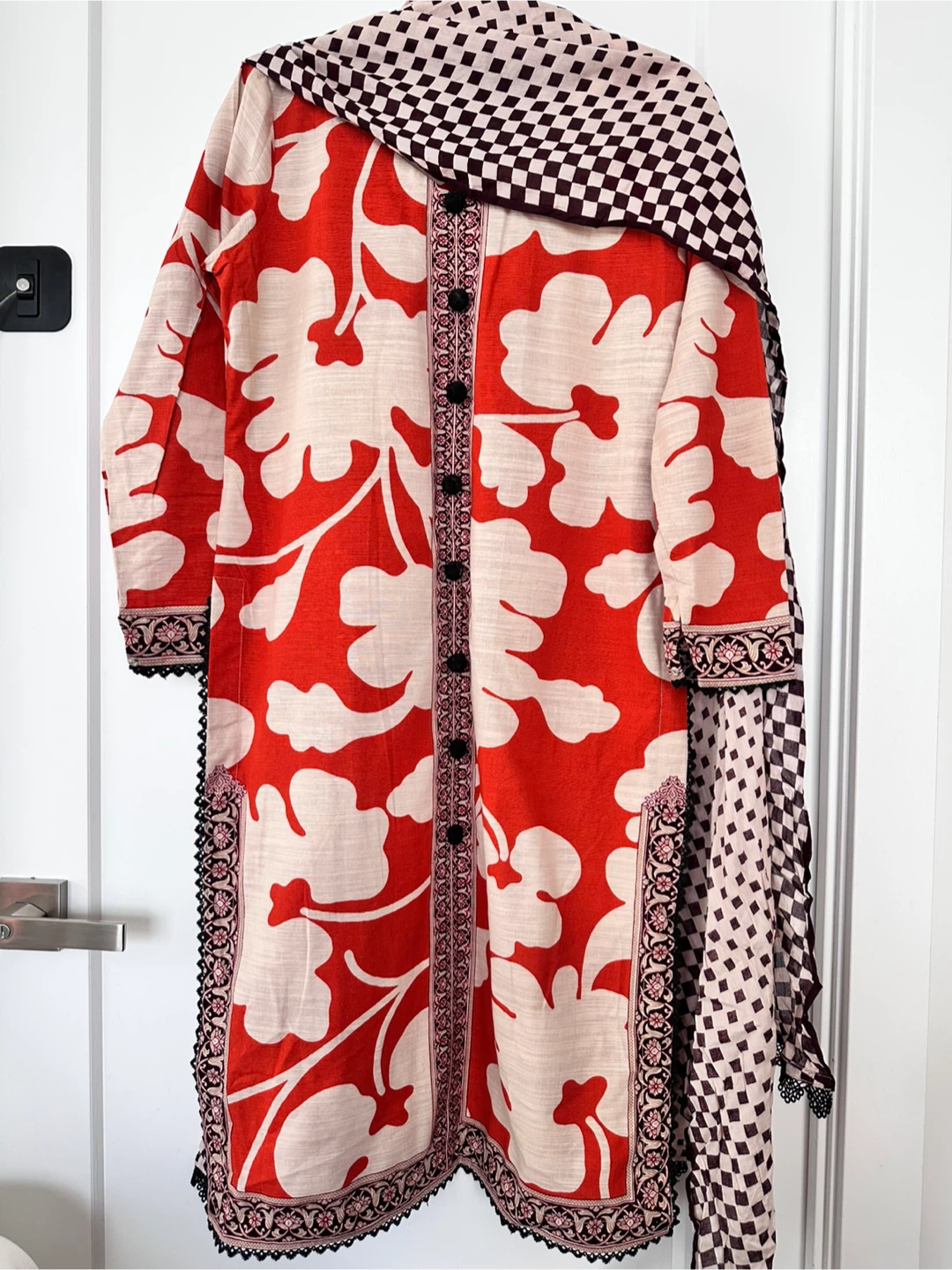 Eid Clearance - Pakistani Dresses - Mixed Sizes m - photo 5
