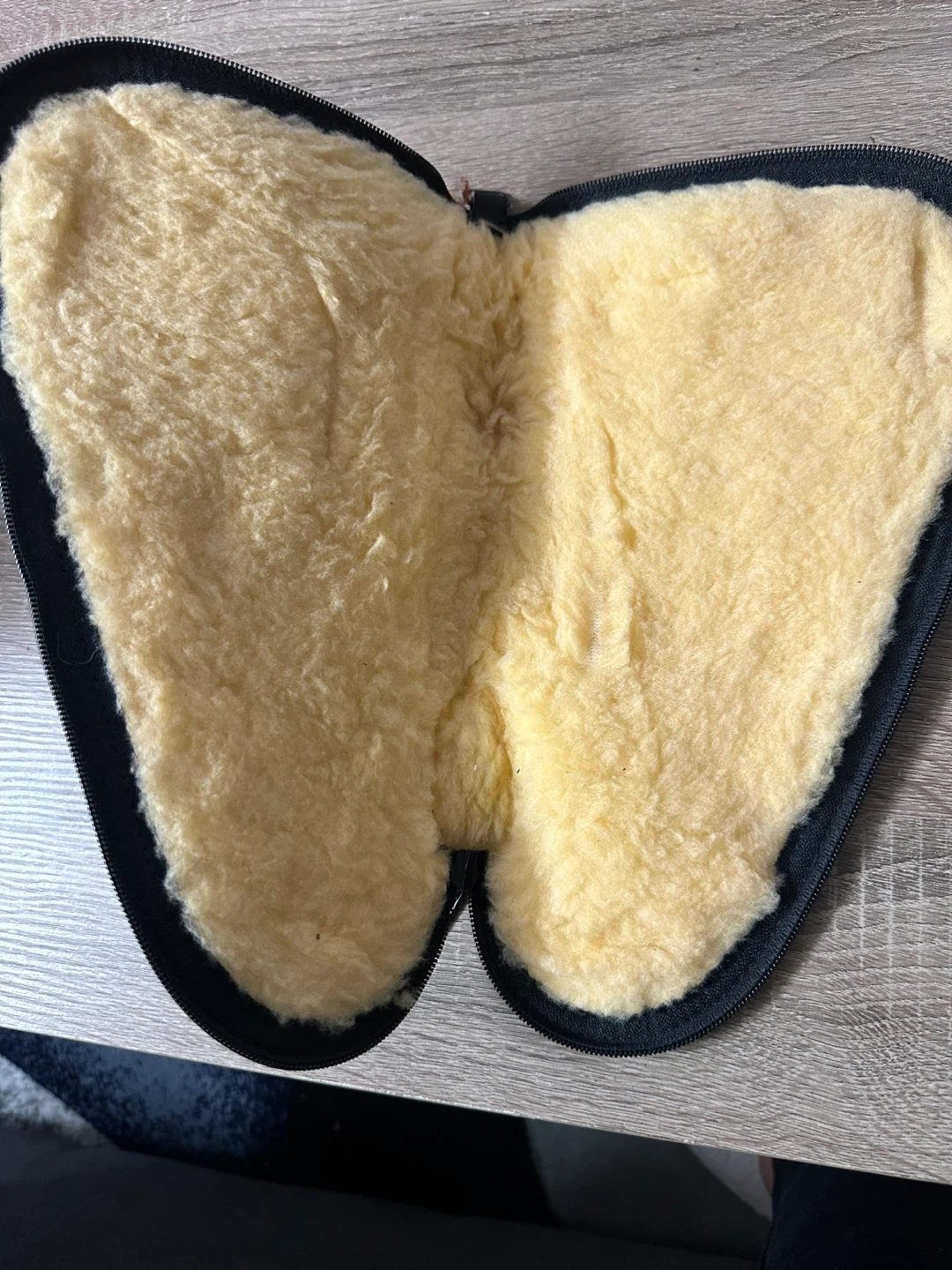 VINTAGE LEATHER KOLPIN SOFT SHERPA INTERIOR PISTOL CASE - photo 2