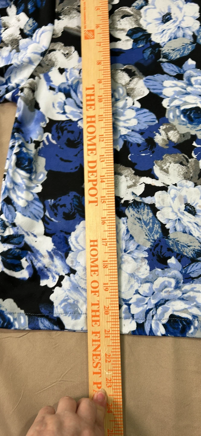 Blair Women's Floral Print T-Shirt Size M - photo 3