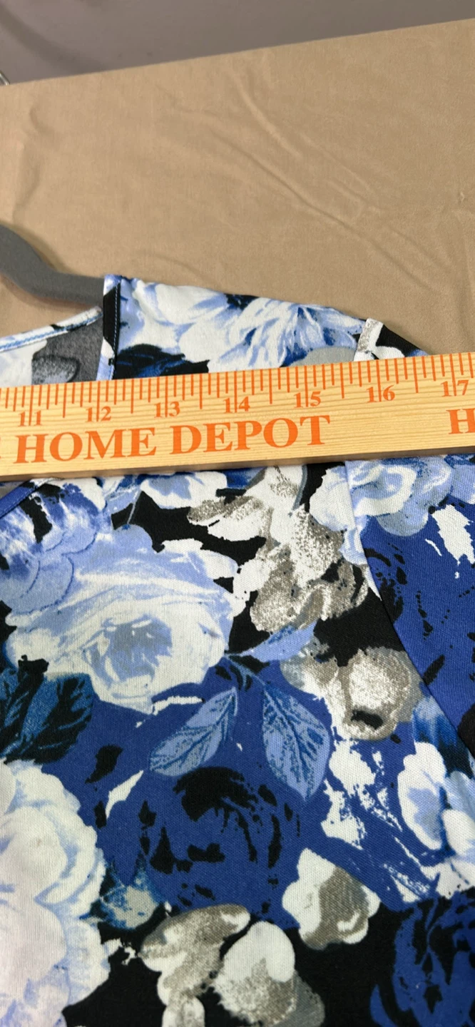 Blair Women's Floral Print T-Shirt Size M - photo 4