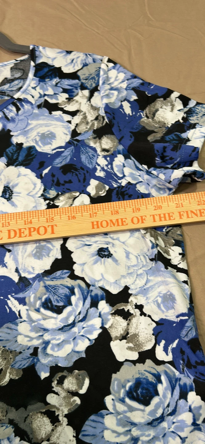 Blair Women's Floral Print T-Shirt Size M - photo 5
