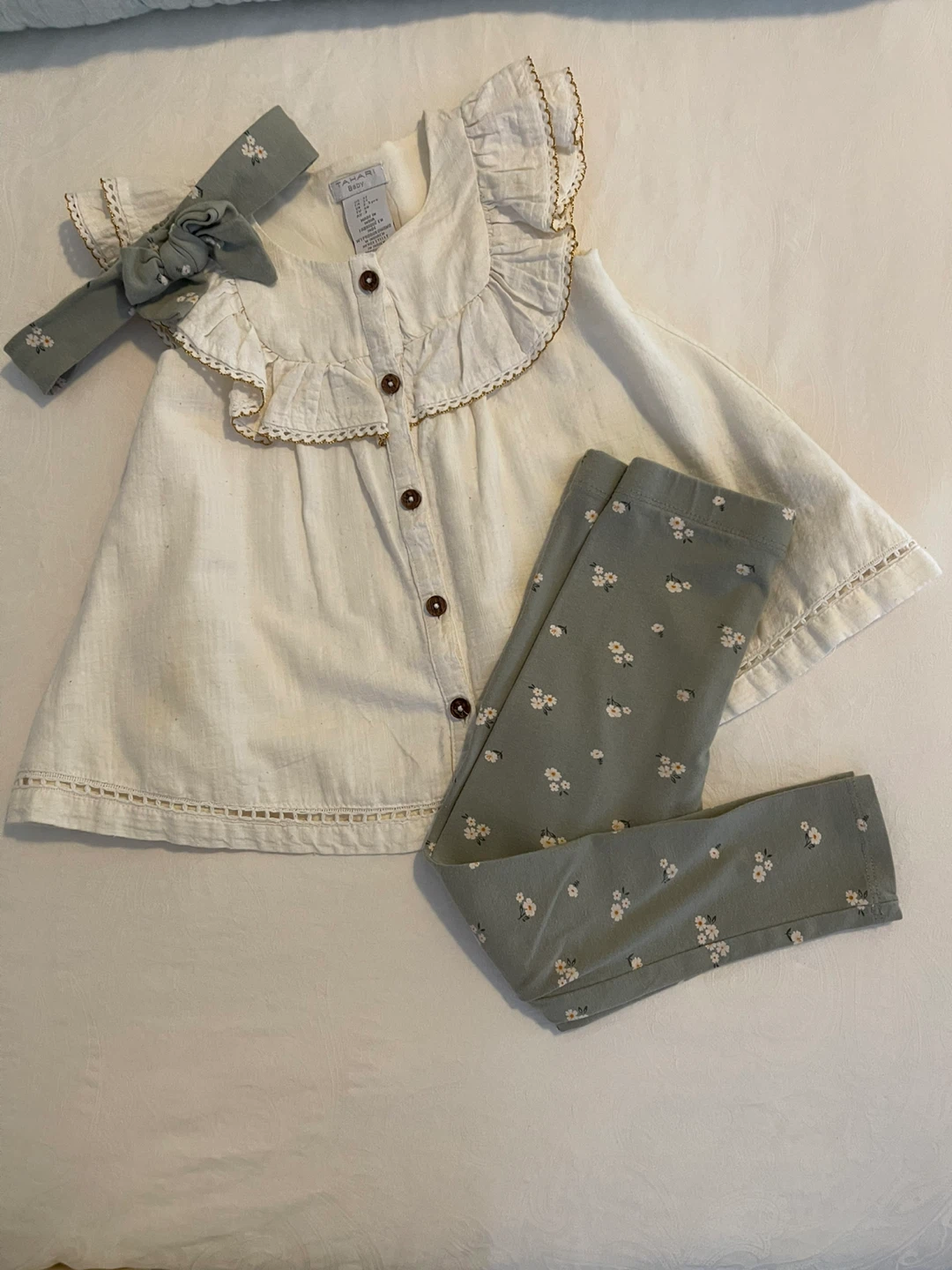 Tahari Baby White Floral Dress and Leggings Set - 3T