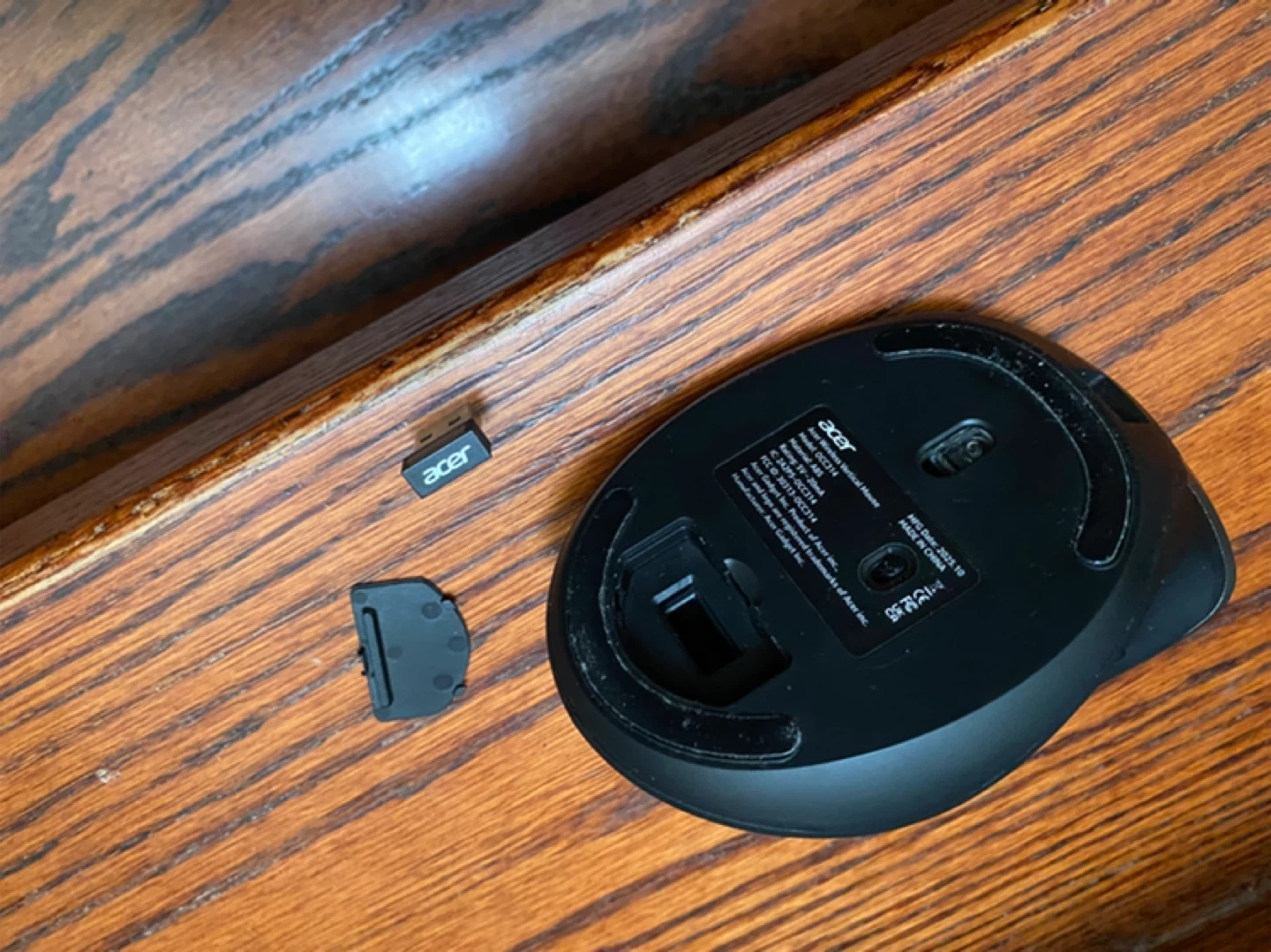 Acer Ergonomic Wireless Vertical Mouse - photo 2