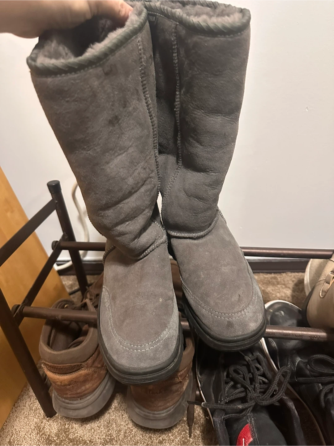 Kennegle UGG Boots - Grey