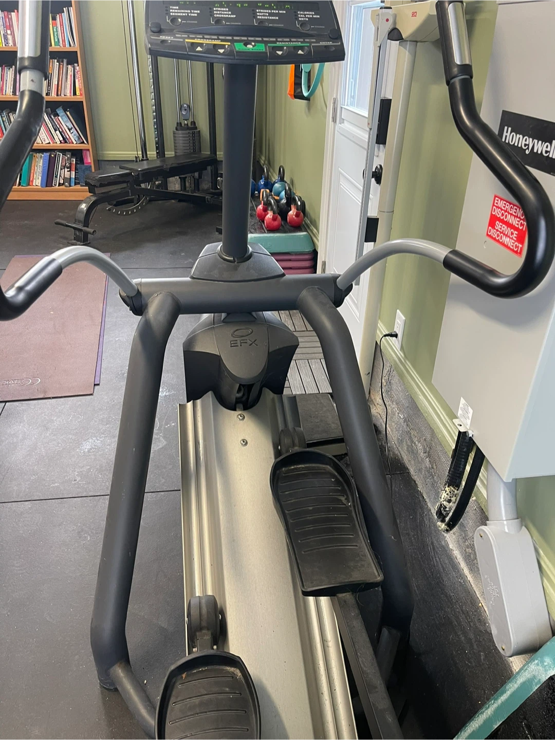 Precor EFX Elliptical - photo 4