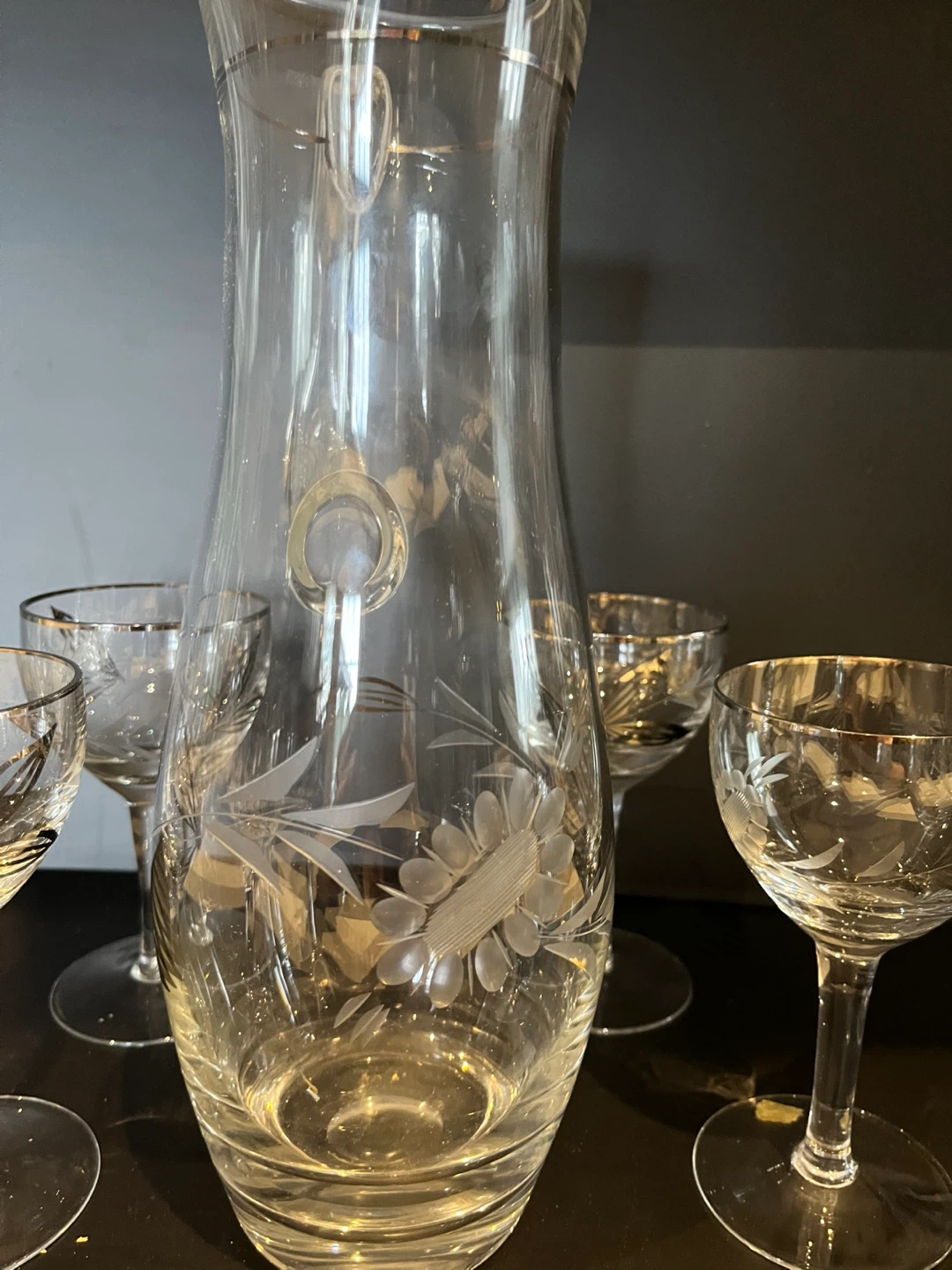 Vintage Glass Pitcher and 6 matching glasses - photo 5
