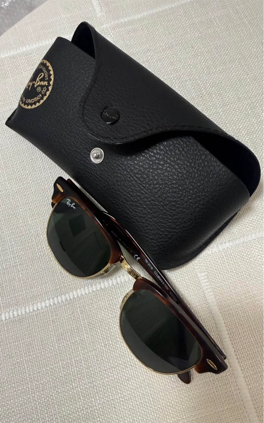 Rayban Clubmaster Classic Brown RB3016