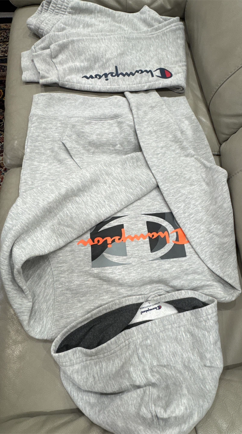 Boys size L10/12 Champion Hoodie and Sweatpants Set - Size L