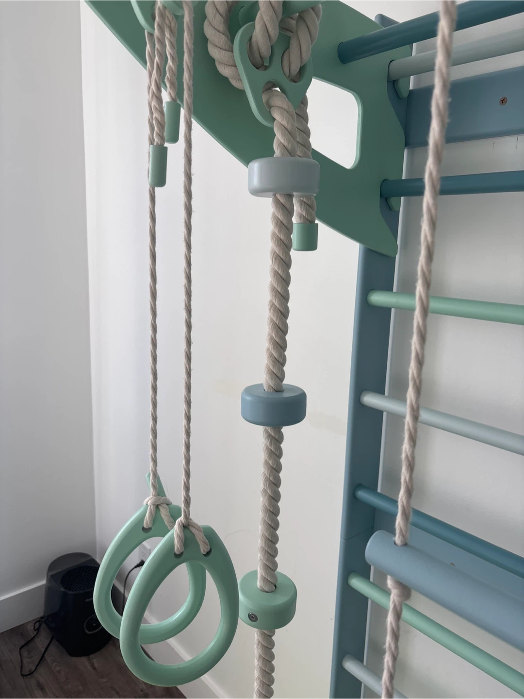 Indoor Gym/Climbing/swing - photo 4