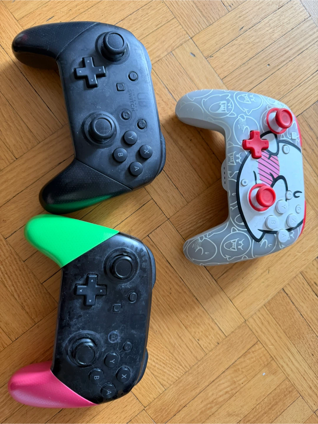 Nintendo Switch Console with Accessories - photo 2