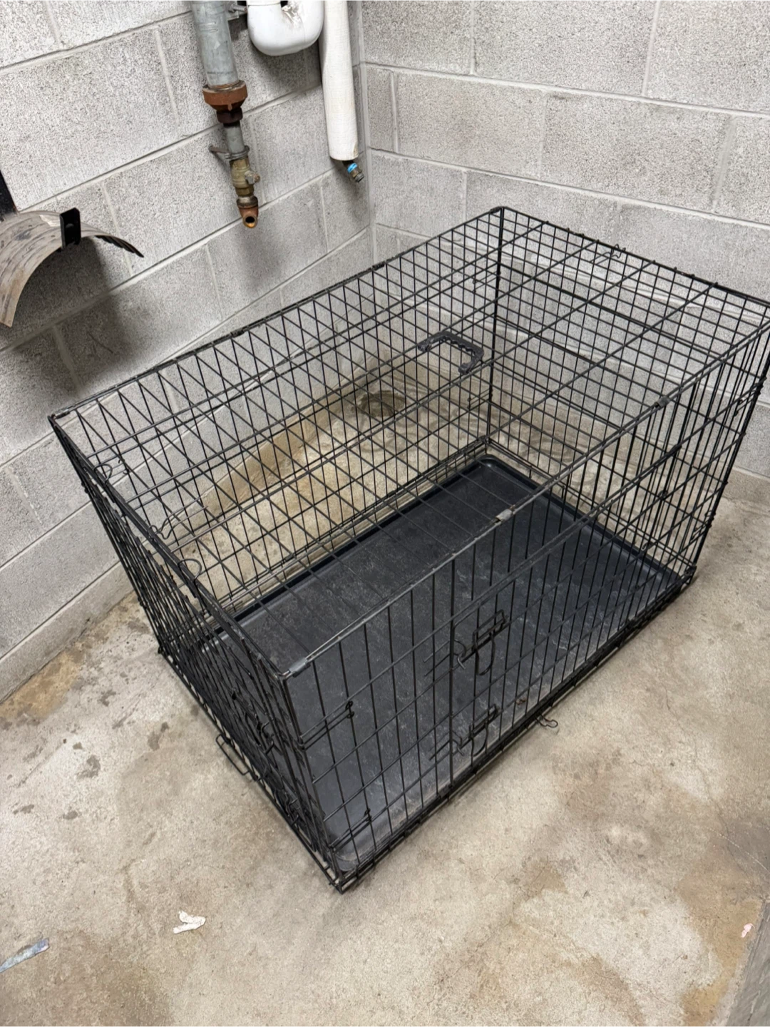 Wire Dog Crate with Tray