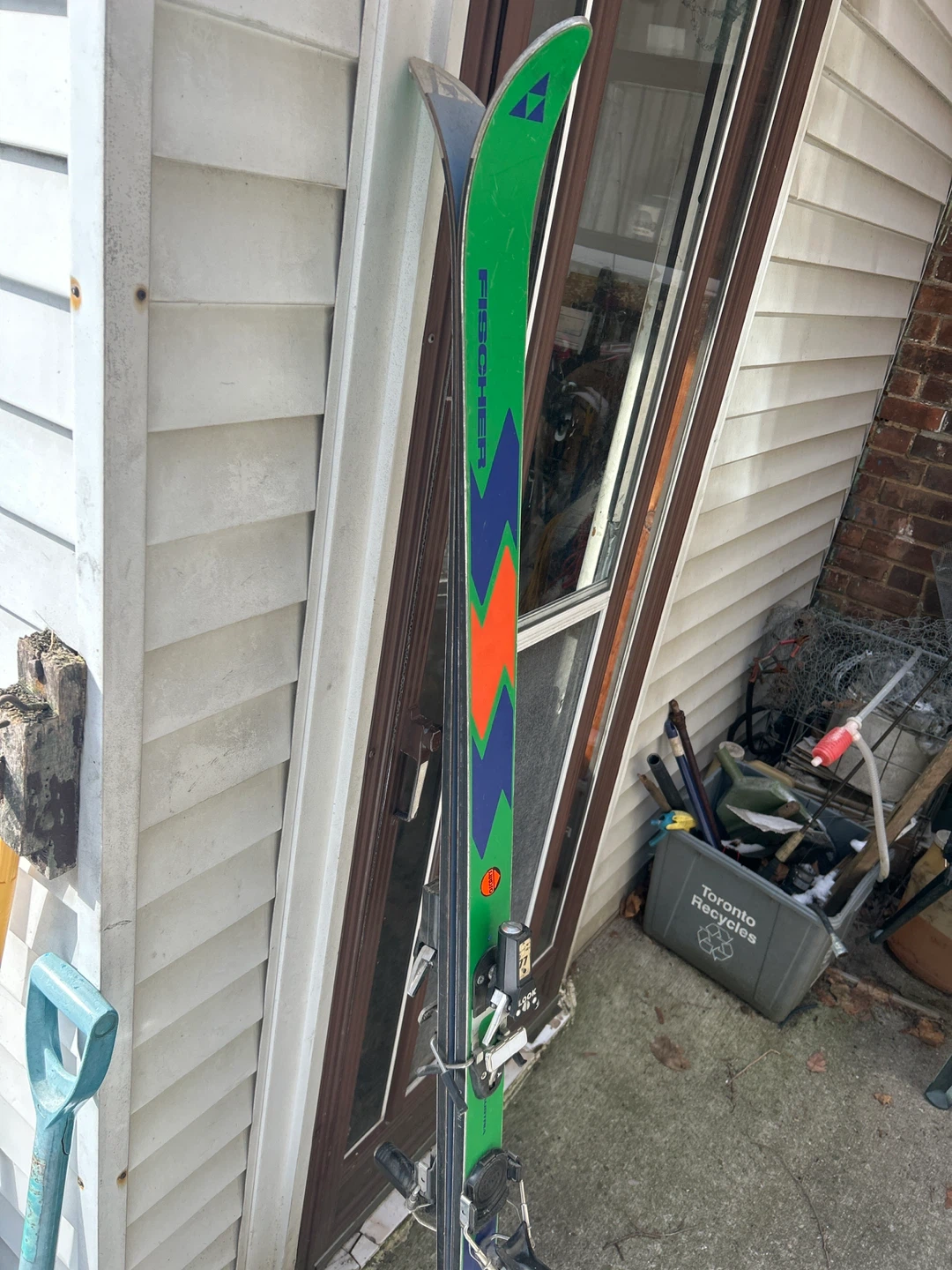 Fischer FX-7 Skis with Look Bindings - photo 4