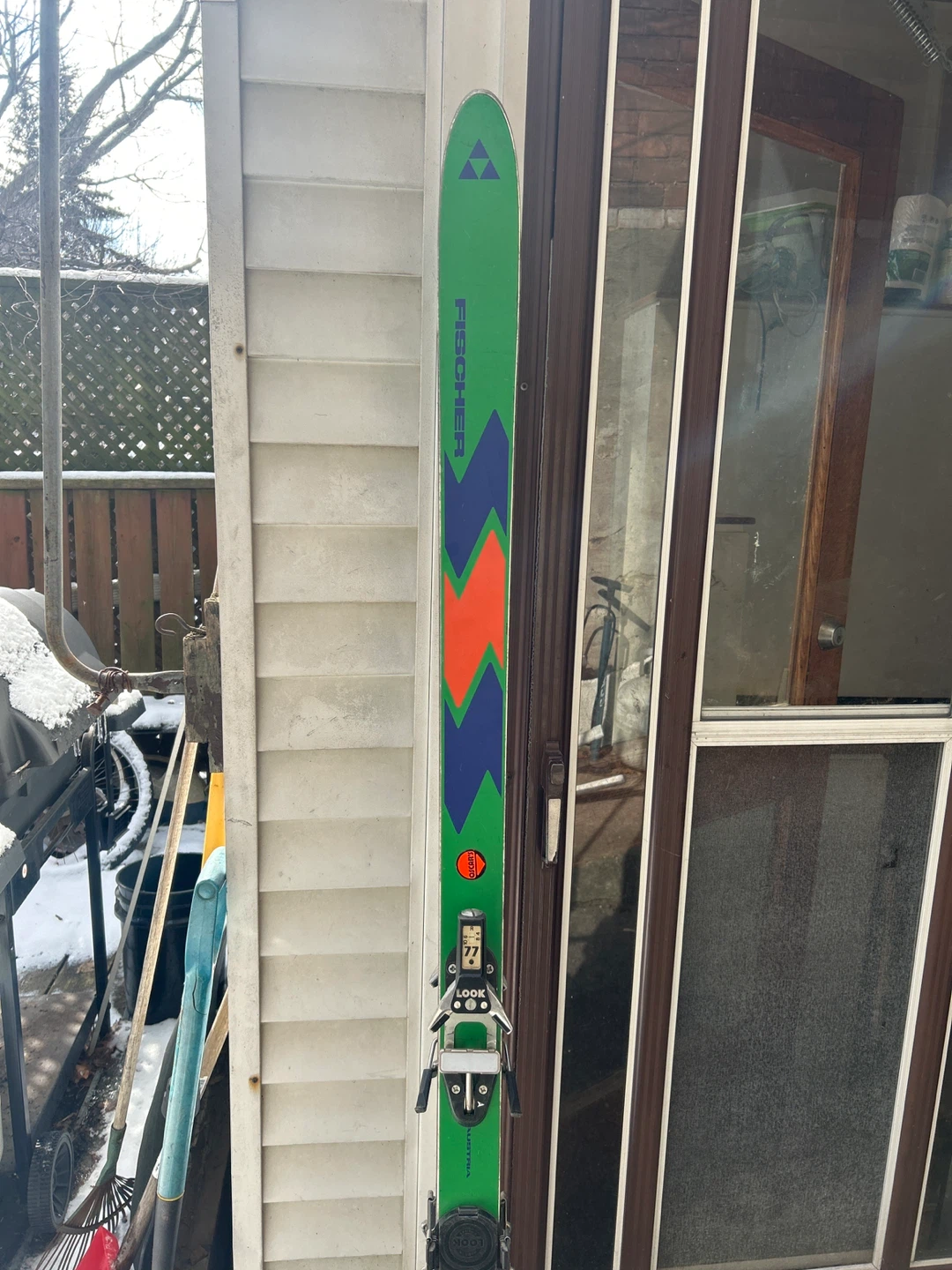 Fischer FX-7 Skis with Look Bindings - photo 2