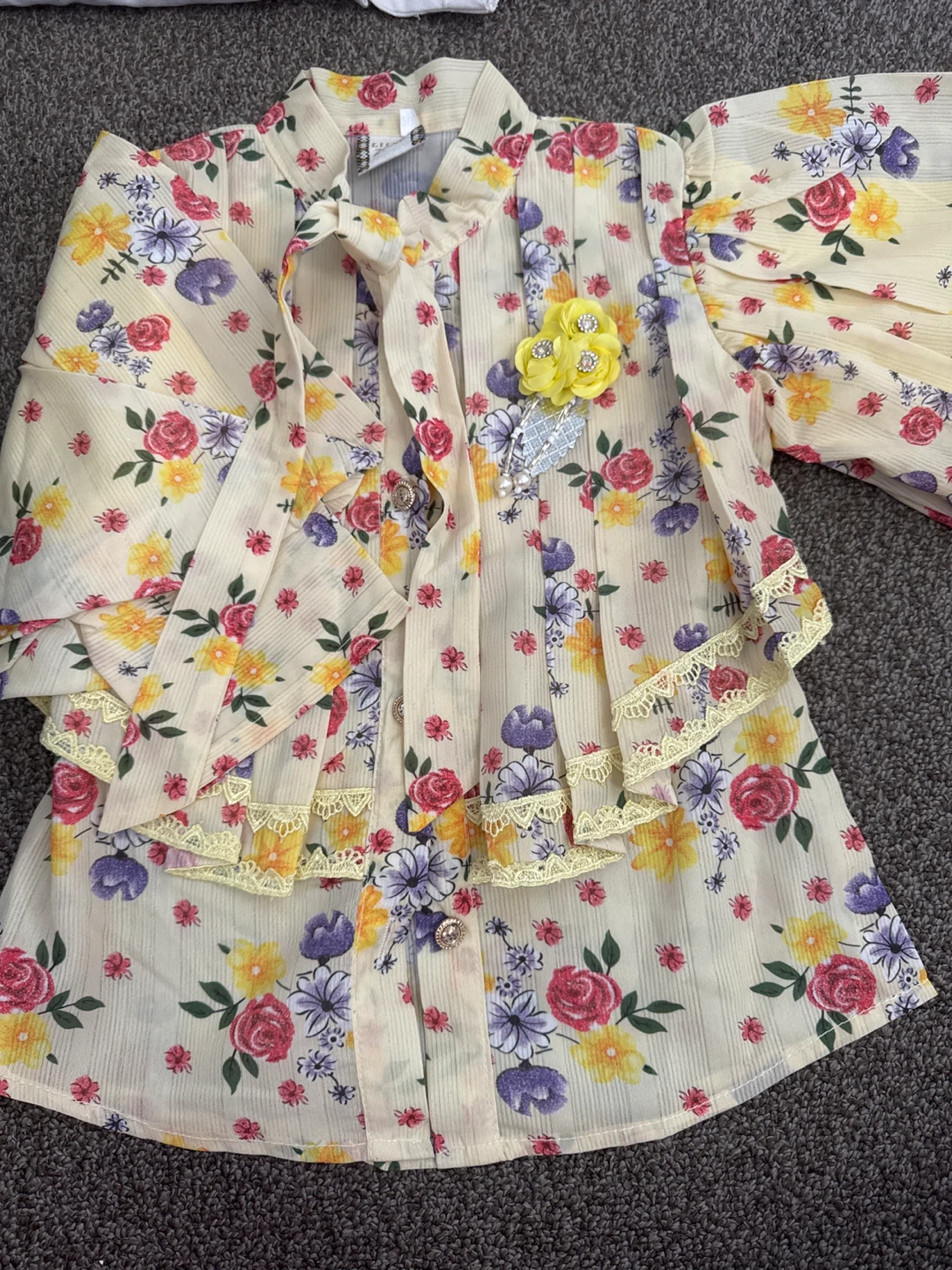 Floral Print Blouse with Bow Detail