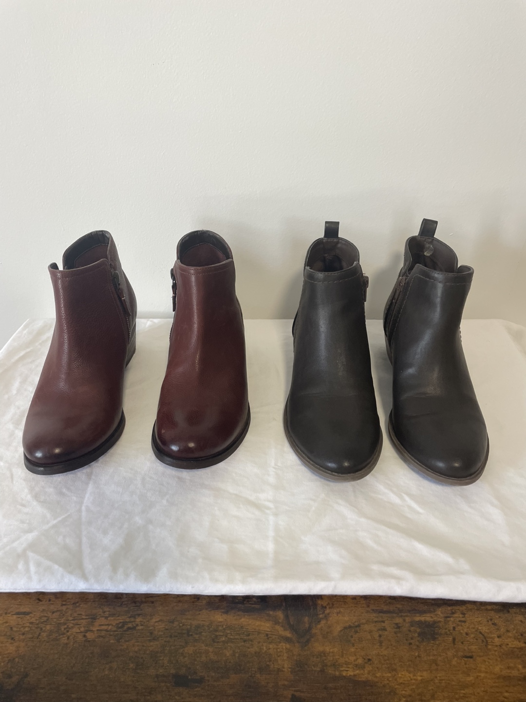 Clarks Boots-6.5 Brown, Guess Boots-7 Chocolate Brown - photo 2