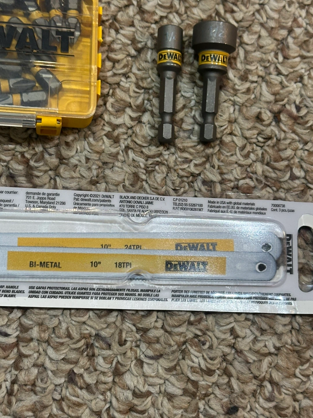 DeWalt Assorted Drill Bits, Blades, and Socket - photo 4