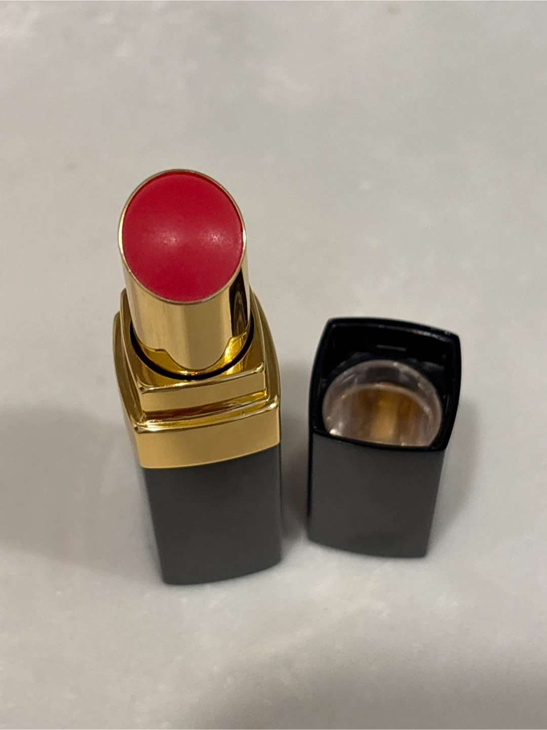 New. Chanel Rouge Coco Flash Lipstick 91 Bohème