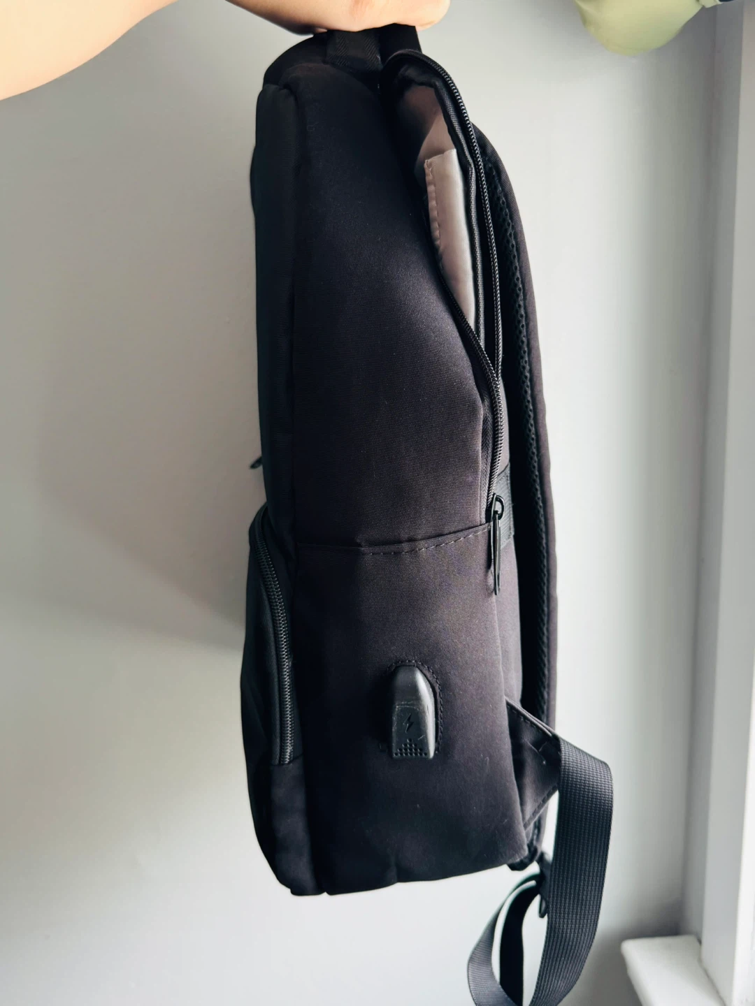 Black Kingslong Backpack with USB Port - photo 2