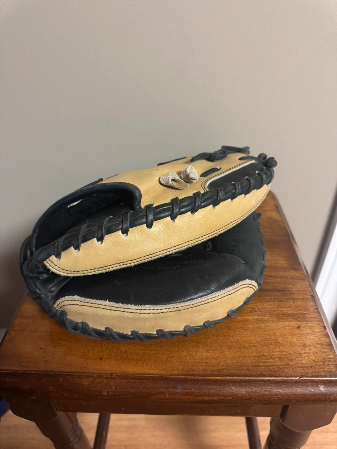Mizuno Baseball Catcher’s Mitt CXC 26 - photo 4