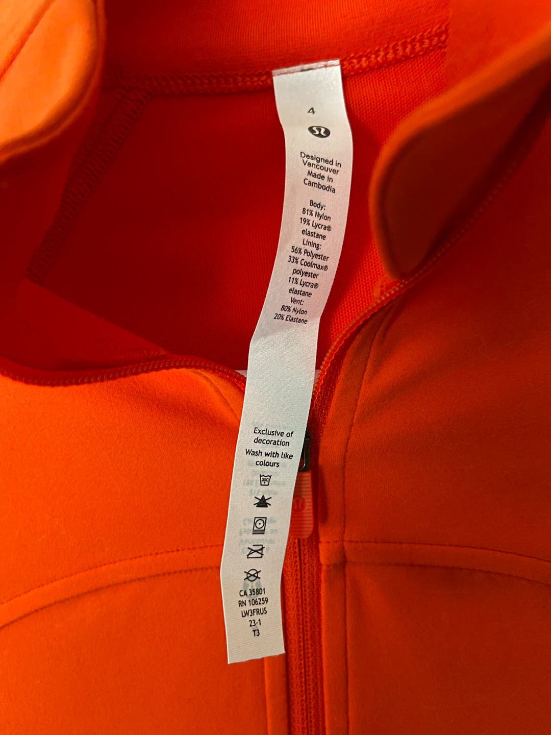 Lululemon Runner Yoga zippered jacket - photo 2