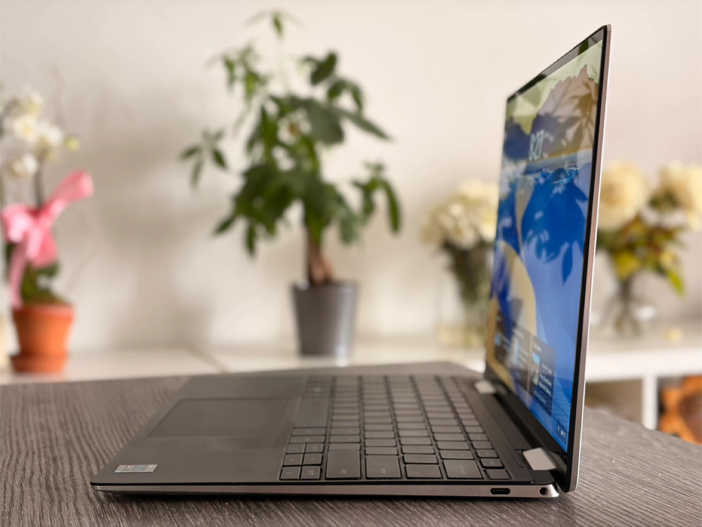 Dell XPS 13 9310 2-in-1 Laptop — i5 / 16GB RAM / 500GB SSD - photo 4