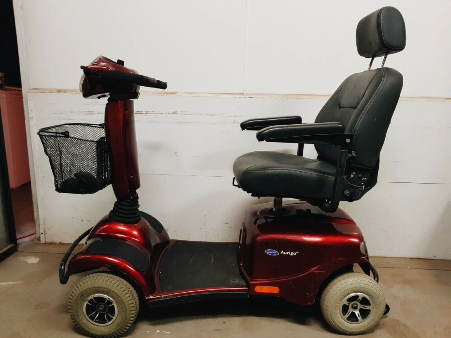 Invacare Auriga Deluxe Mobility Scooter - Red - photo 4