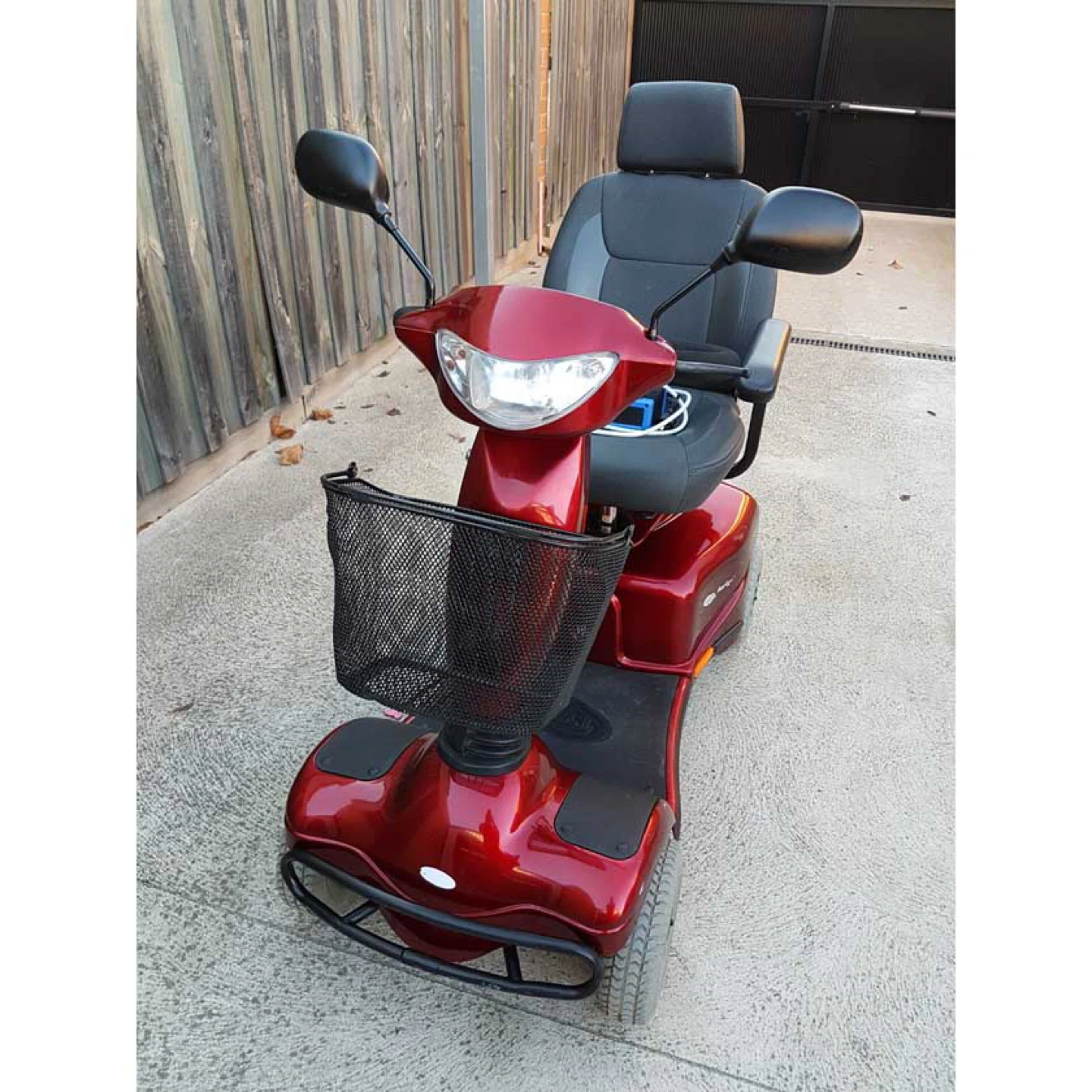 Invacare Auriga Deluxe Mobility Scooter - Red - photo 5