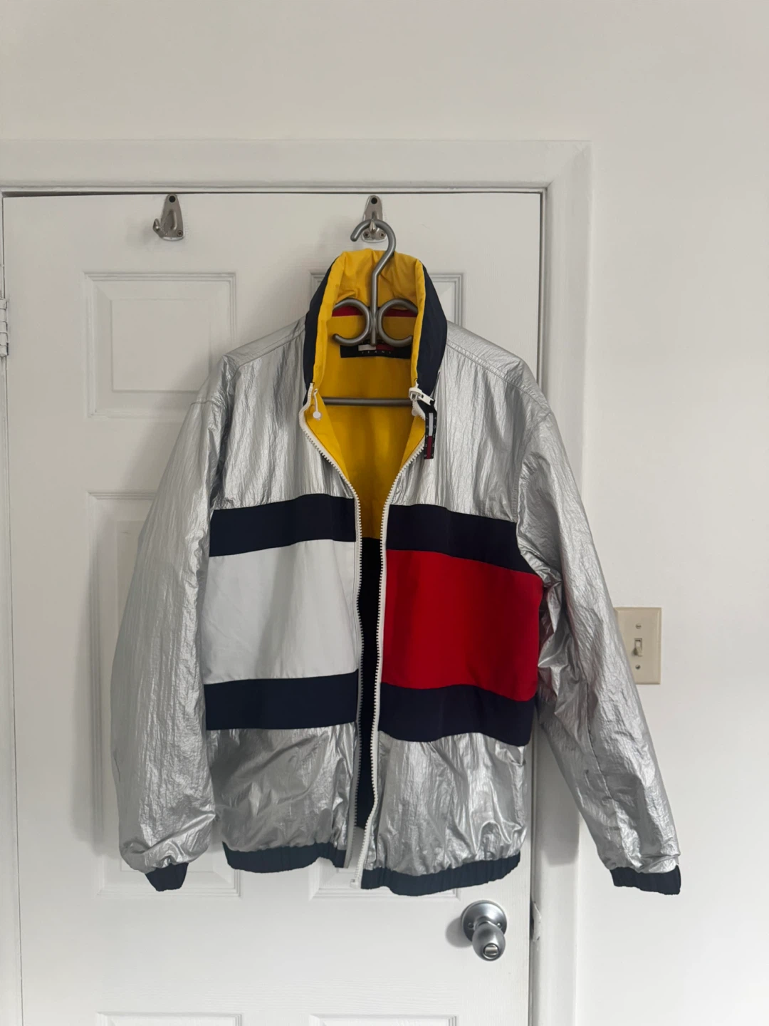 Tommy Jeans Reversible Chicago Hooded Jacket (Large) - photo 3
