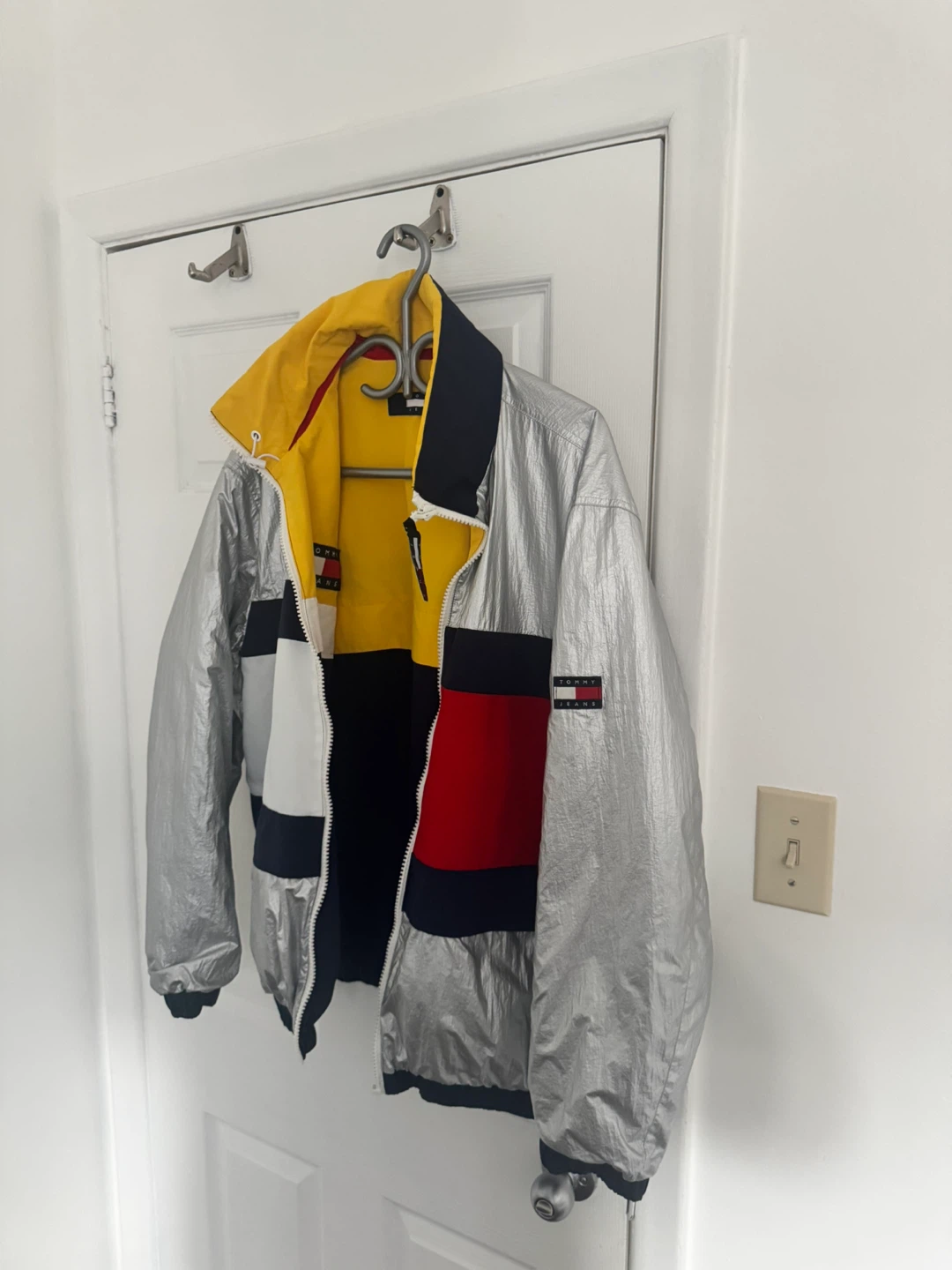Tommy Jeans Reversible Chicago Hooded Jacket (Large) - photo 5