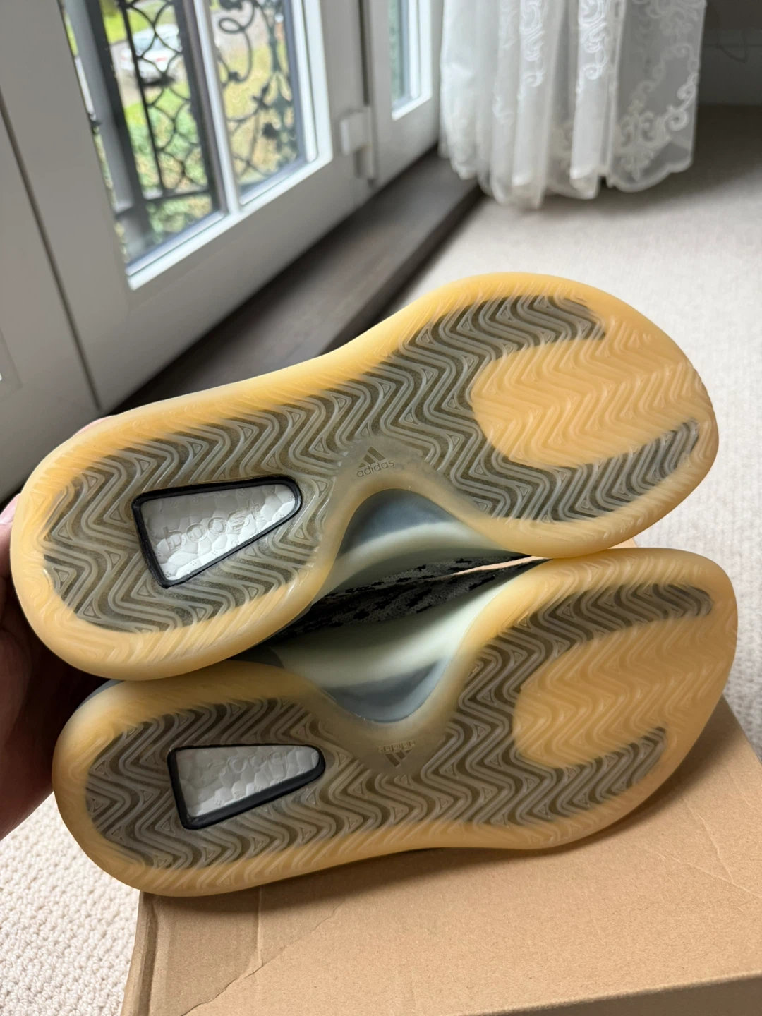 Adidas Yeezy QNTM “Sea Teal” – Size 9.5 | Brand New - photo 4