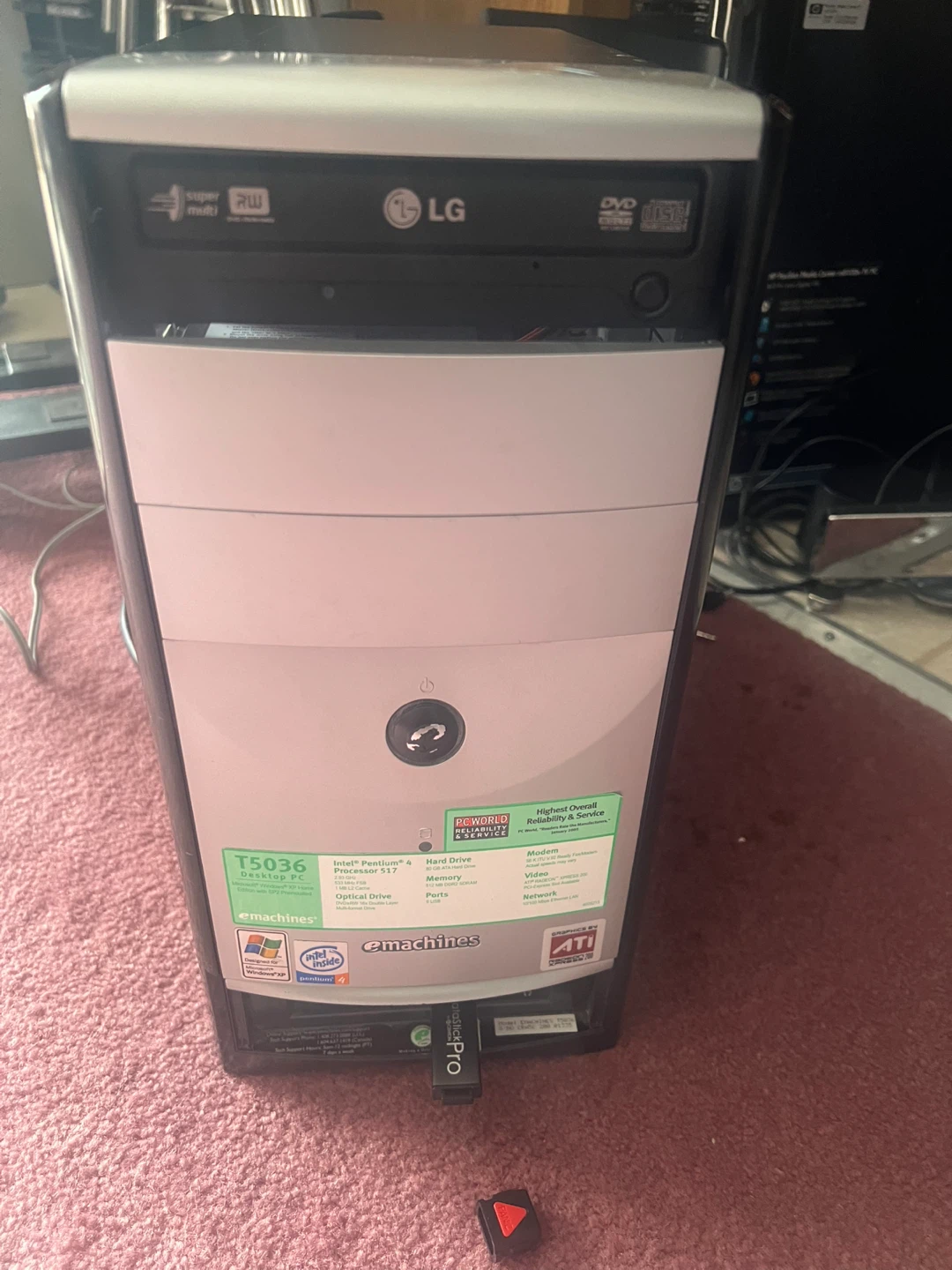 Desktop with win 98 and win xp